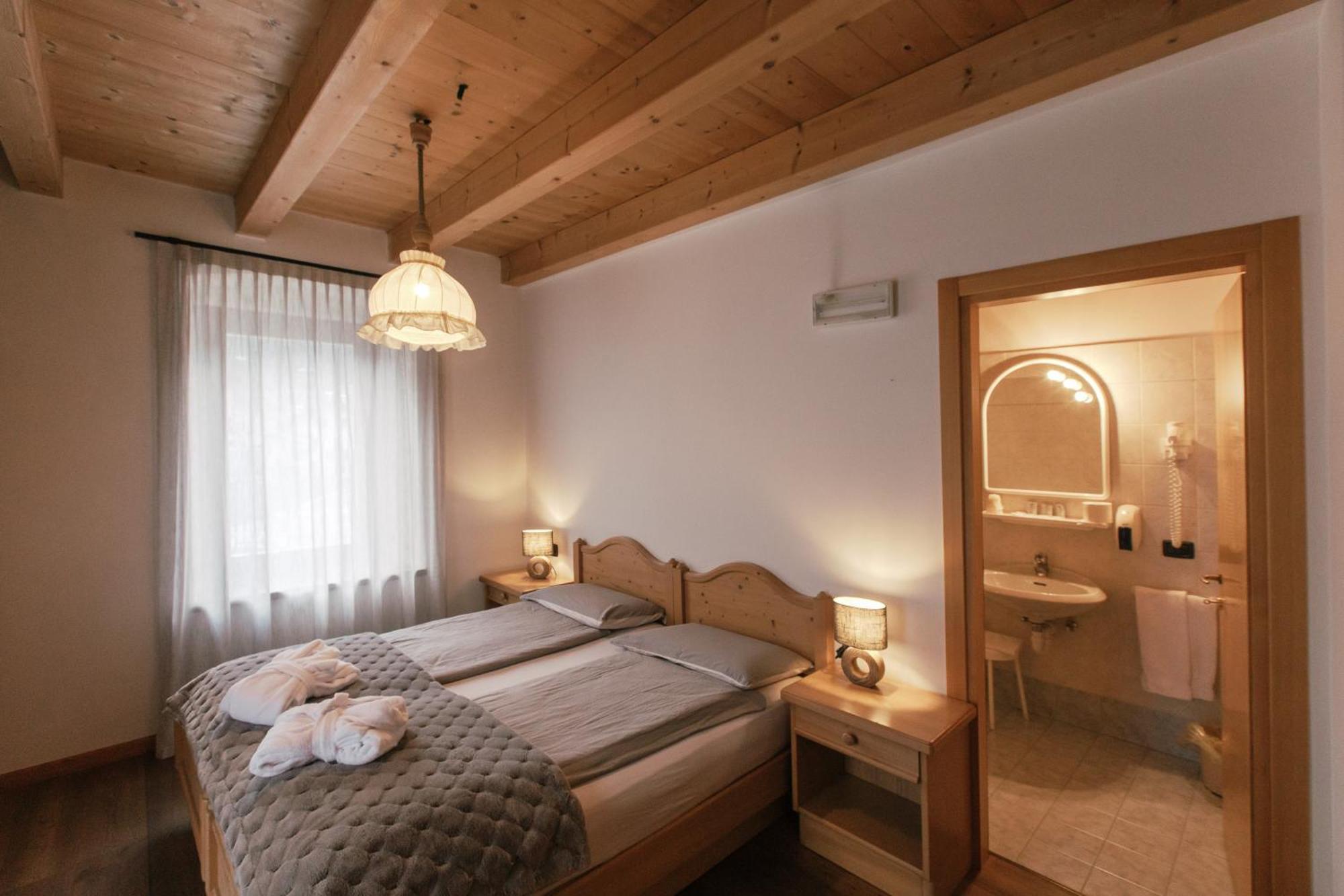 Hotel Al Bivio - Pizzeria, Pool & Sauna Imer Zewnętrze zdjęcie